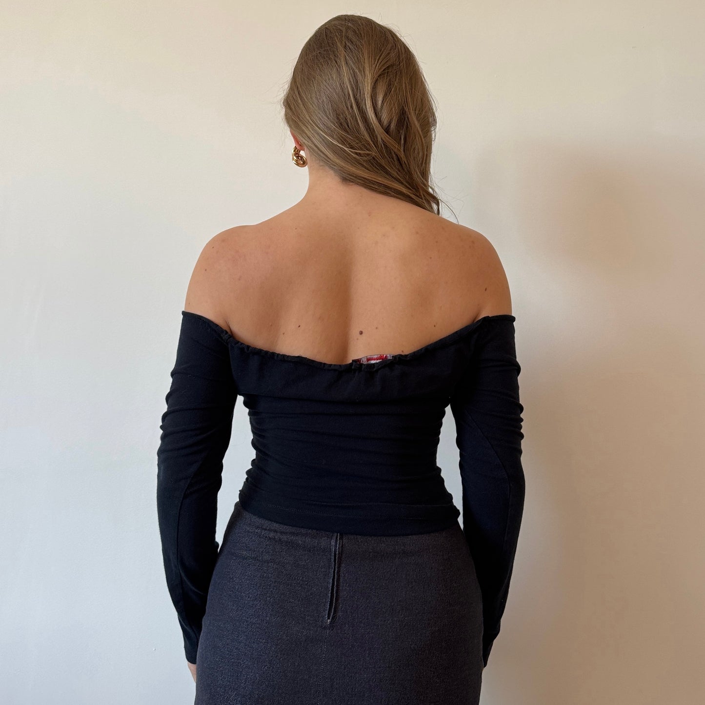 Black off the shoulder top - Size S/M
