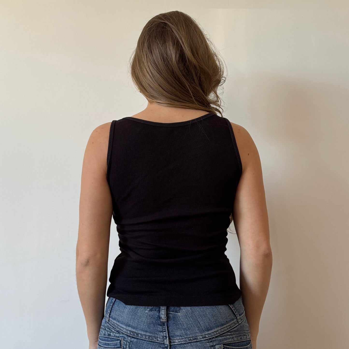 Black tank top - Size S