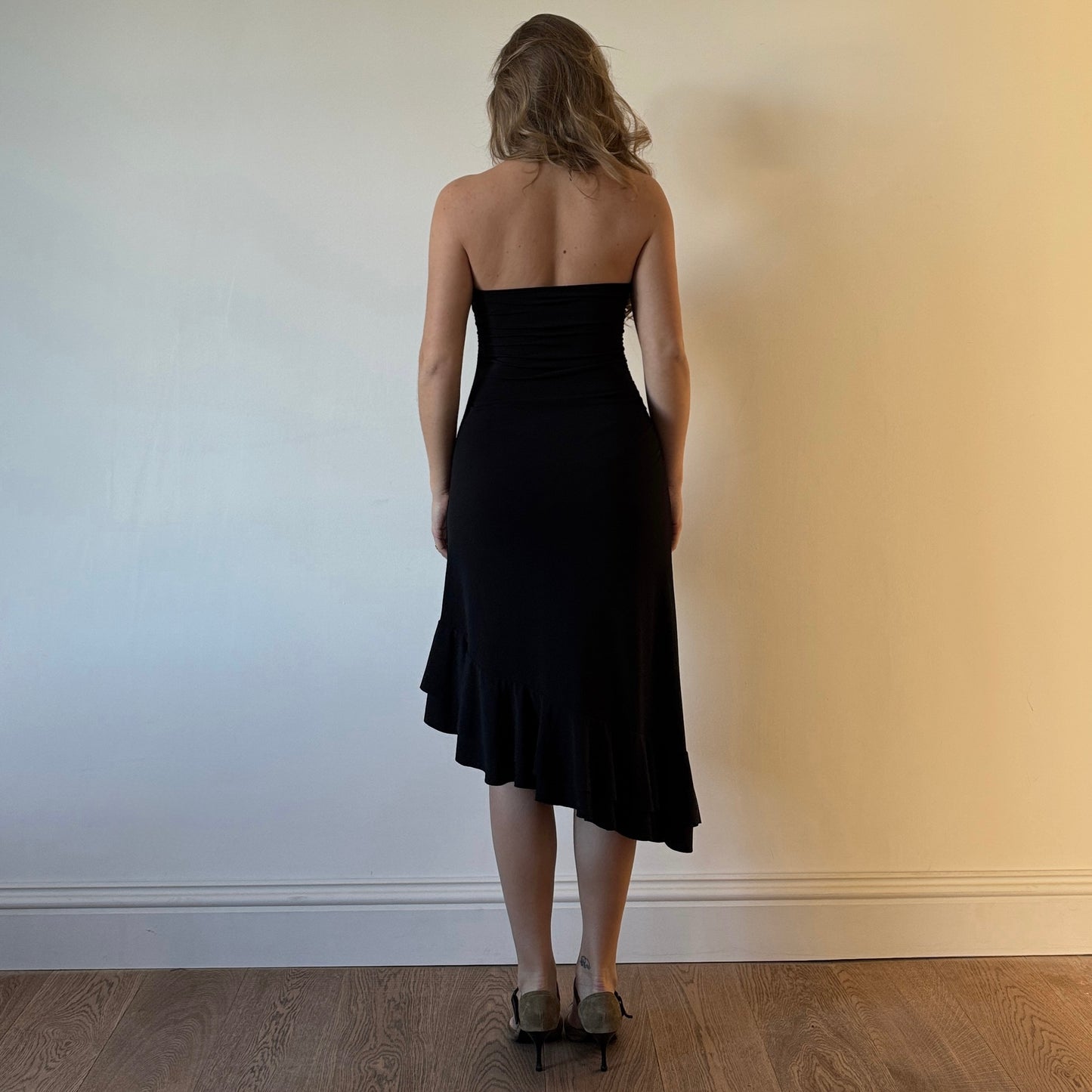 Slinky black midi dress - Size S