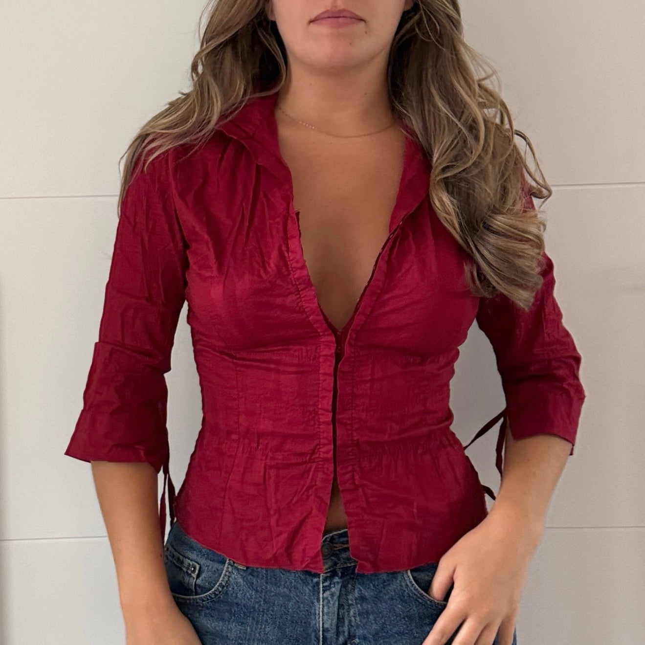 Red hook and eye shirt - Size S