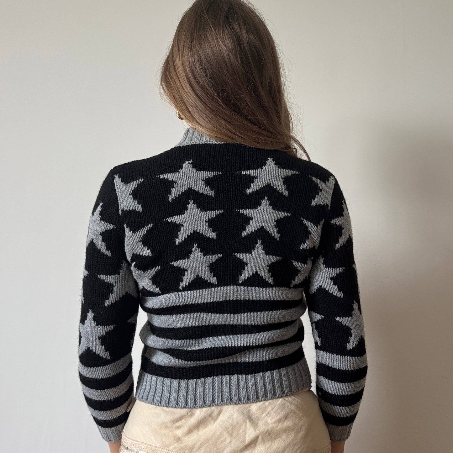 Star knit top - Size XS