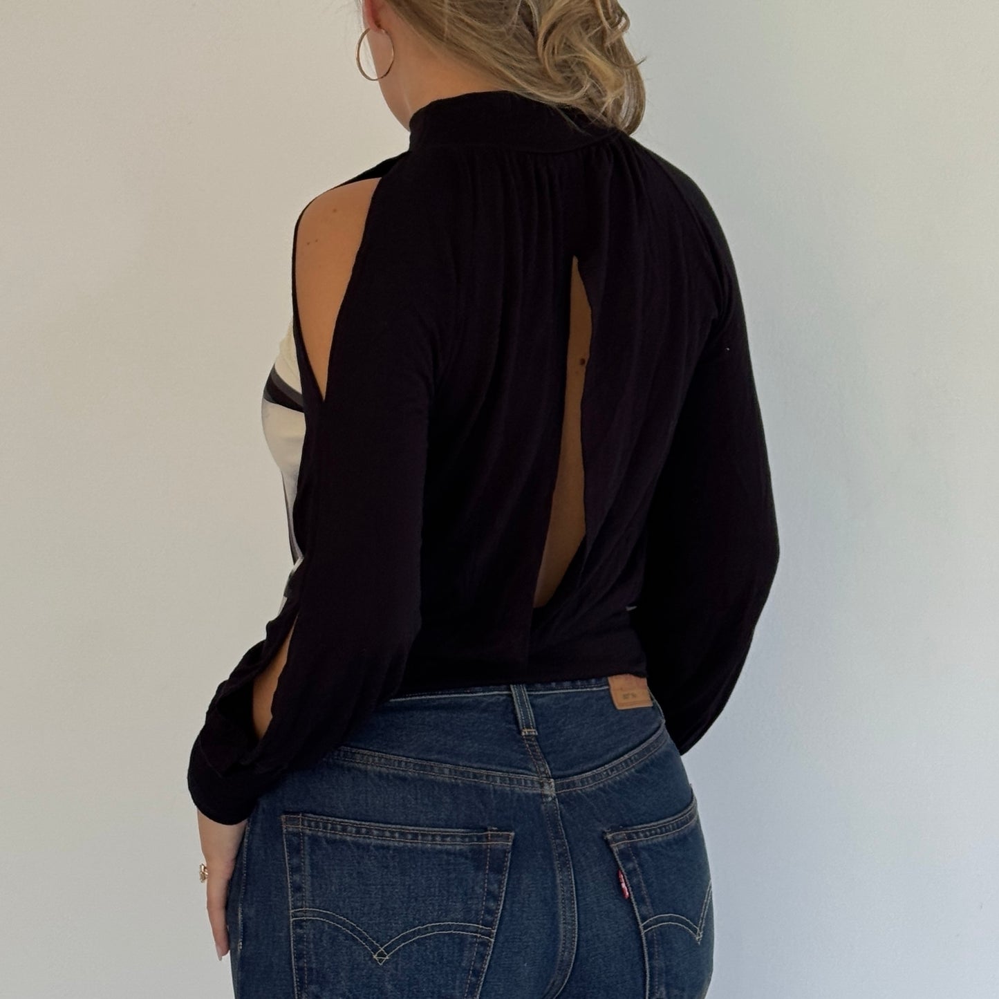 Eye print cutout top - Size S