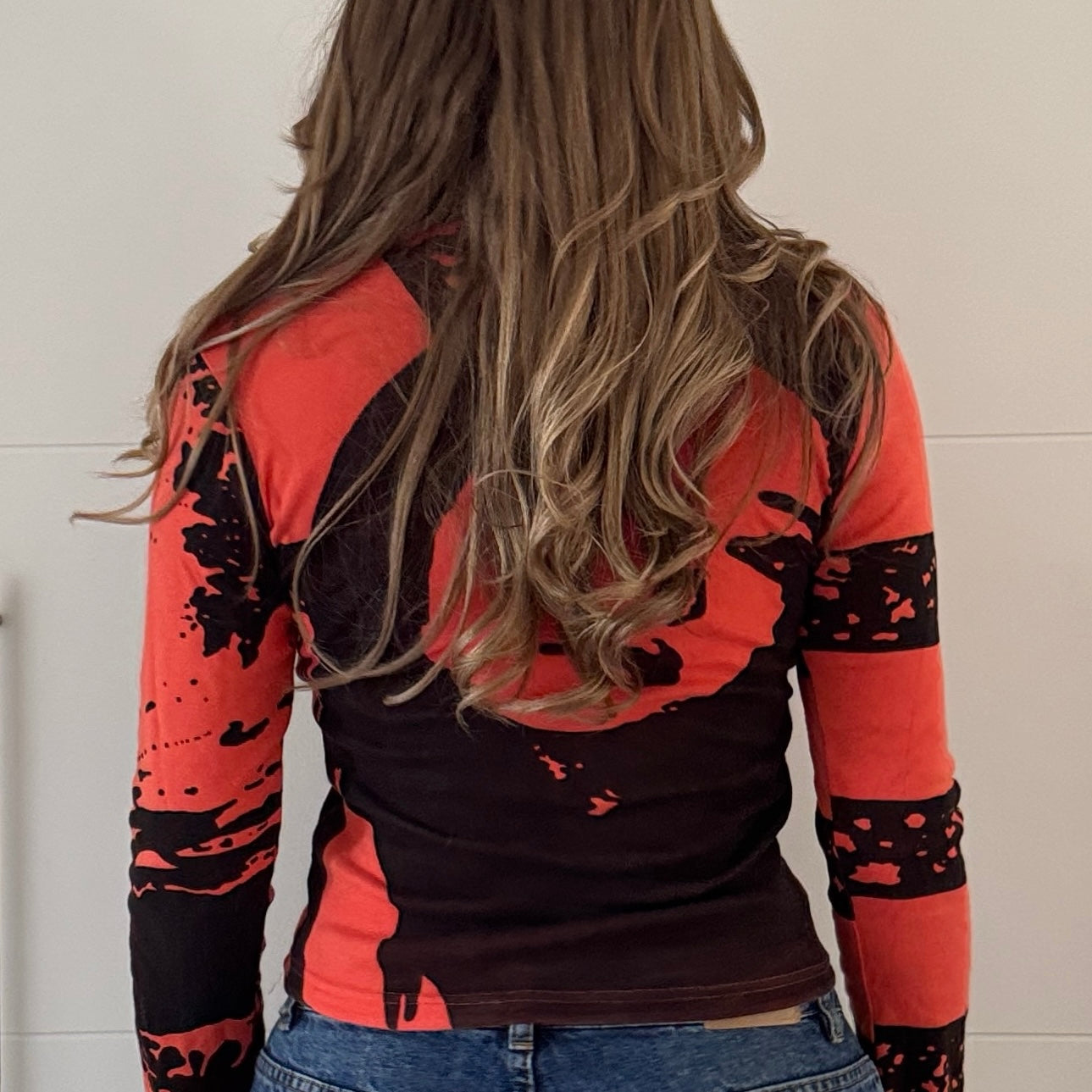 Orange graphic top - Size S
