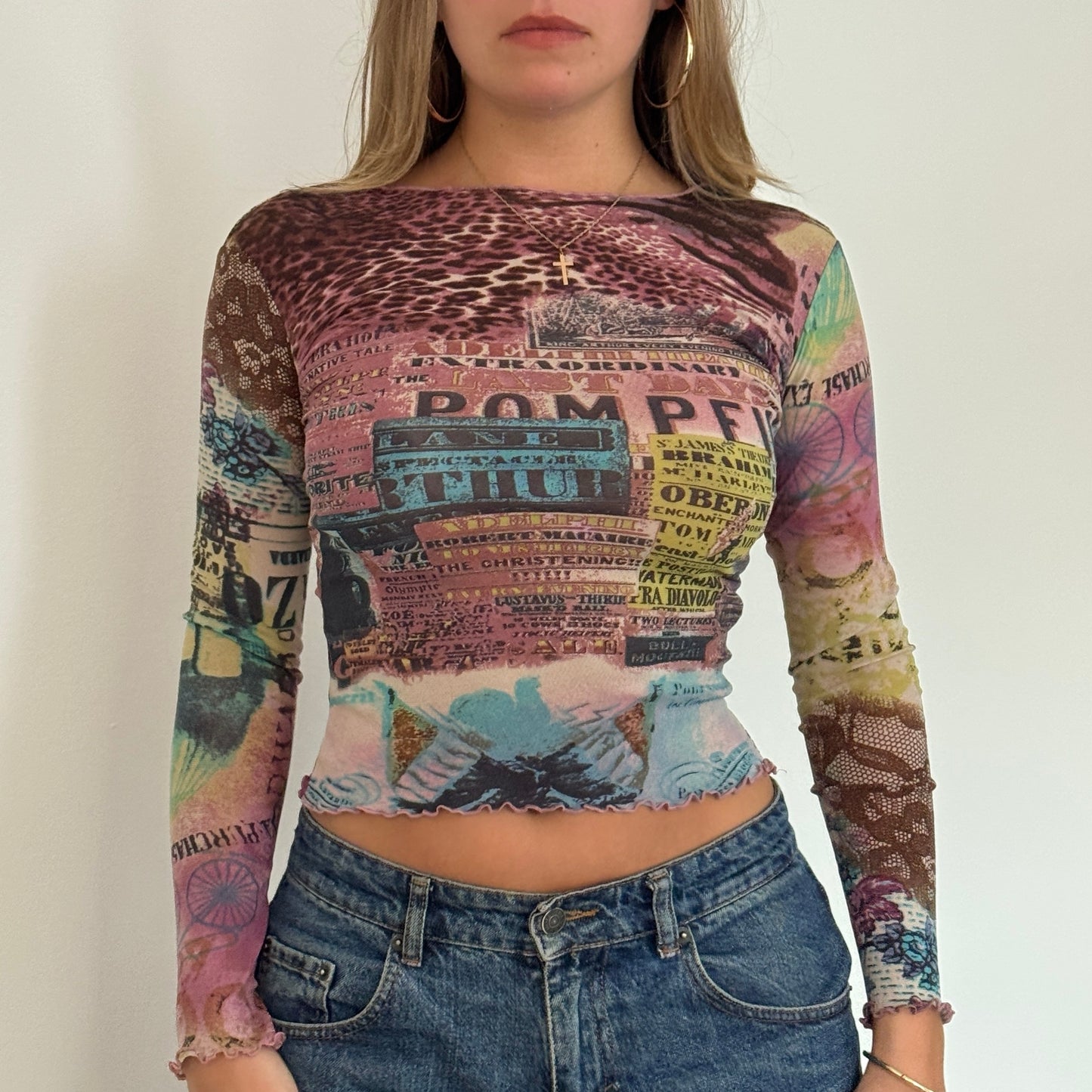 Pink graphic print mesh top - Size XS/S