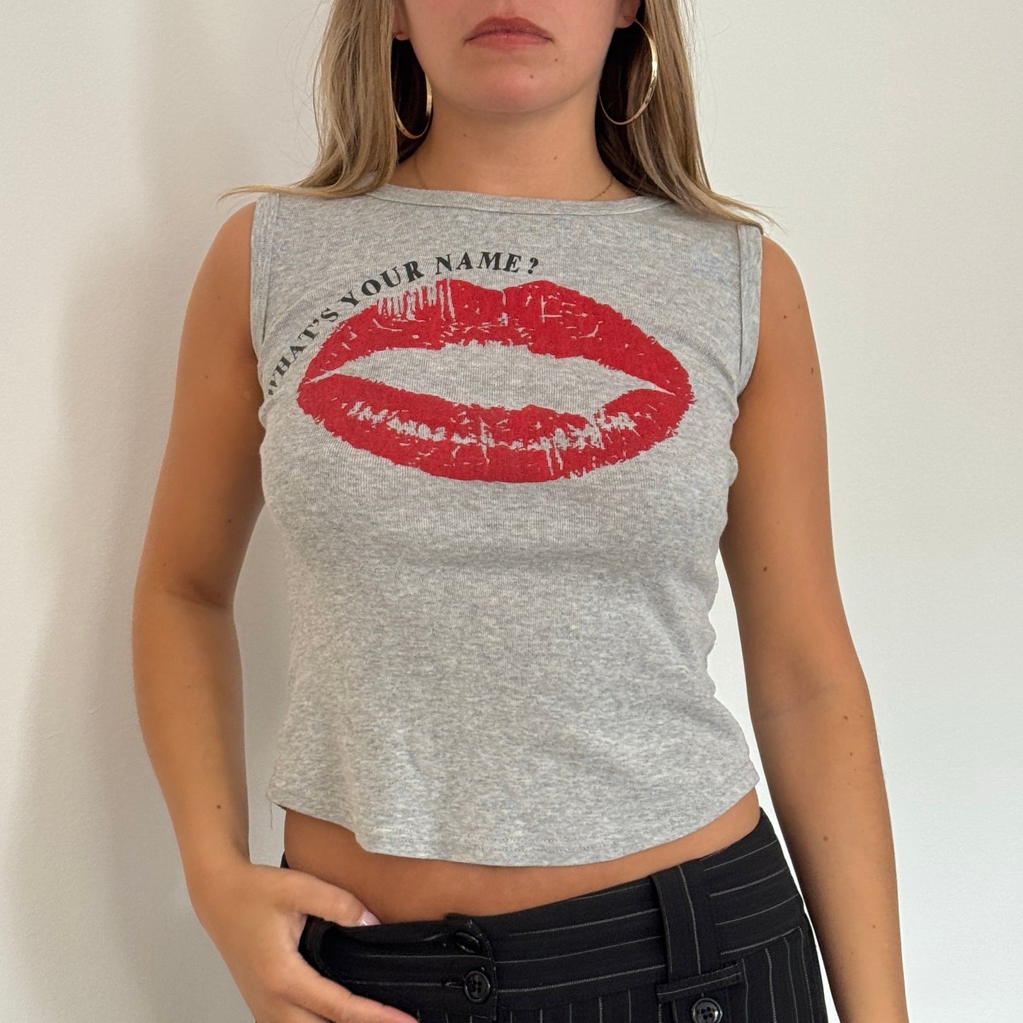 Grey lip print tank - Size S/M