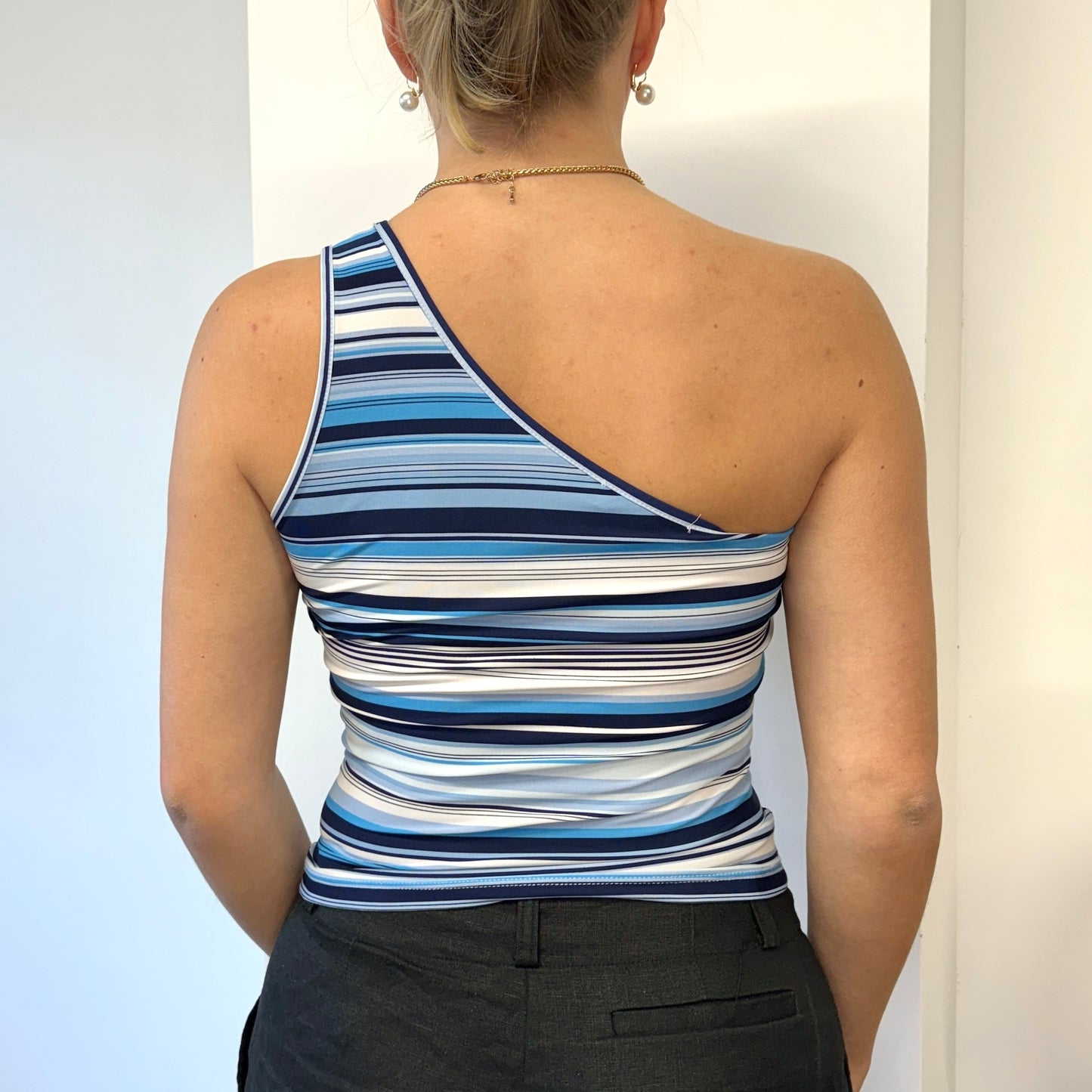 Blue striped asymmetric top - Size S