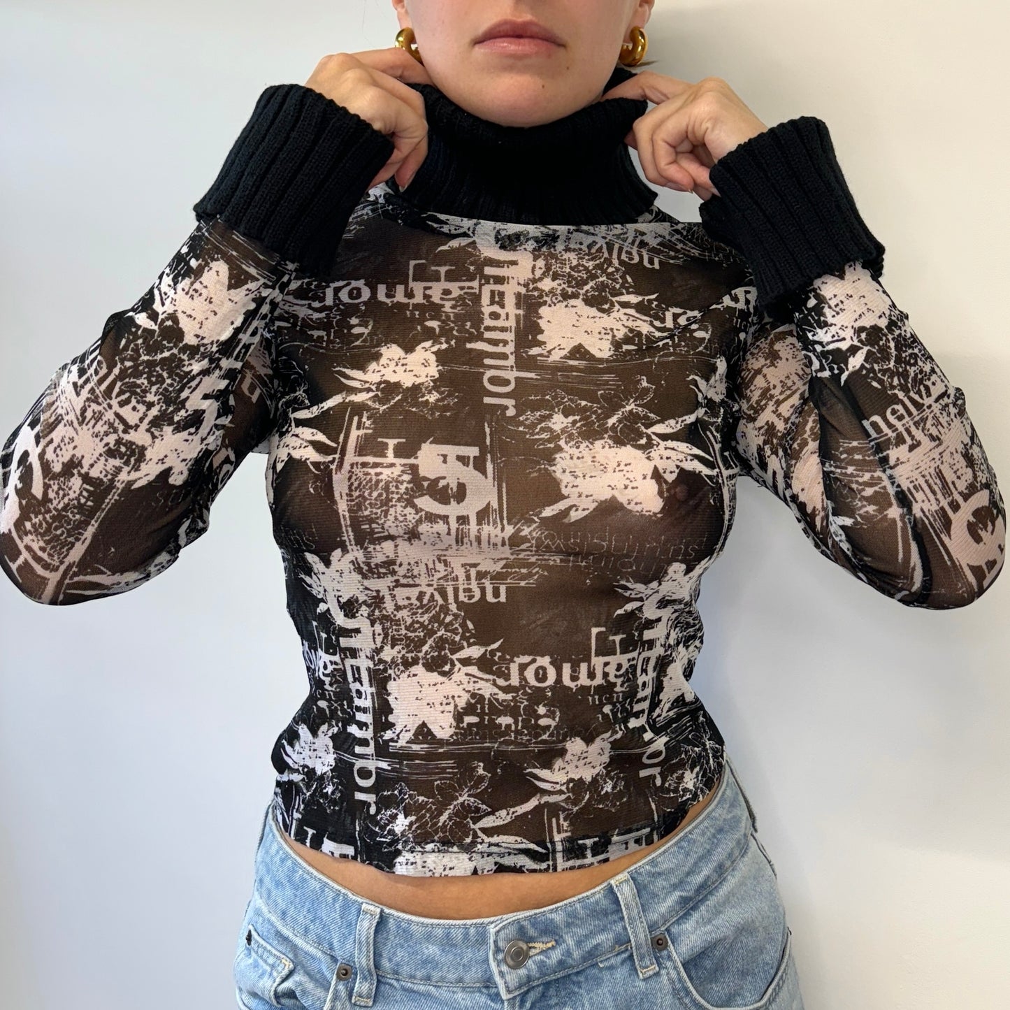 Black and white mesh roll neck - Size S/M
