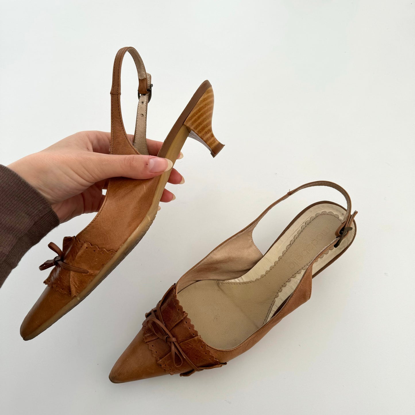 Brown leather bow kitten heels - EU 37/ UK 4