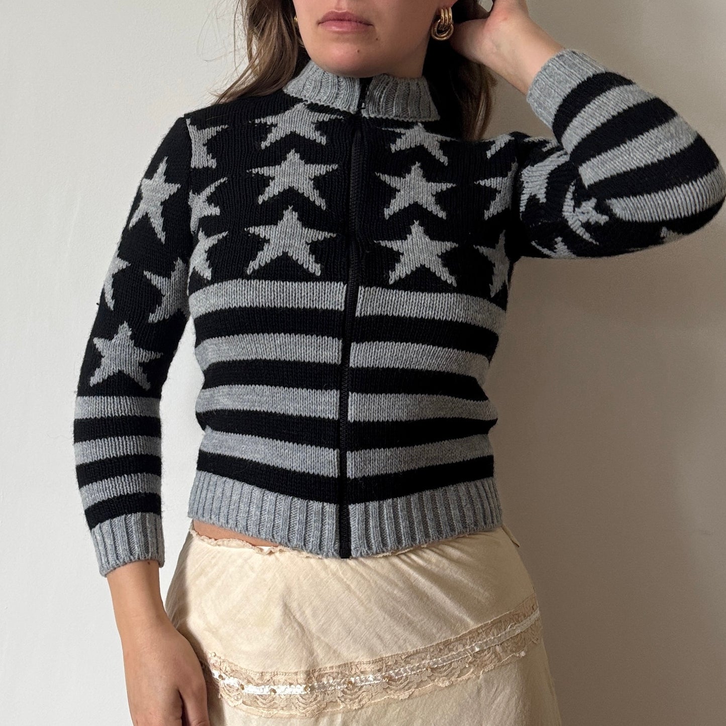 Star knit top - Size XS
