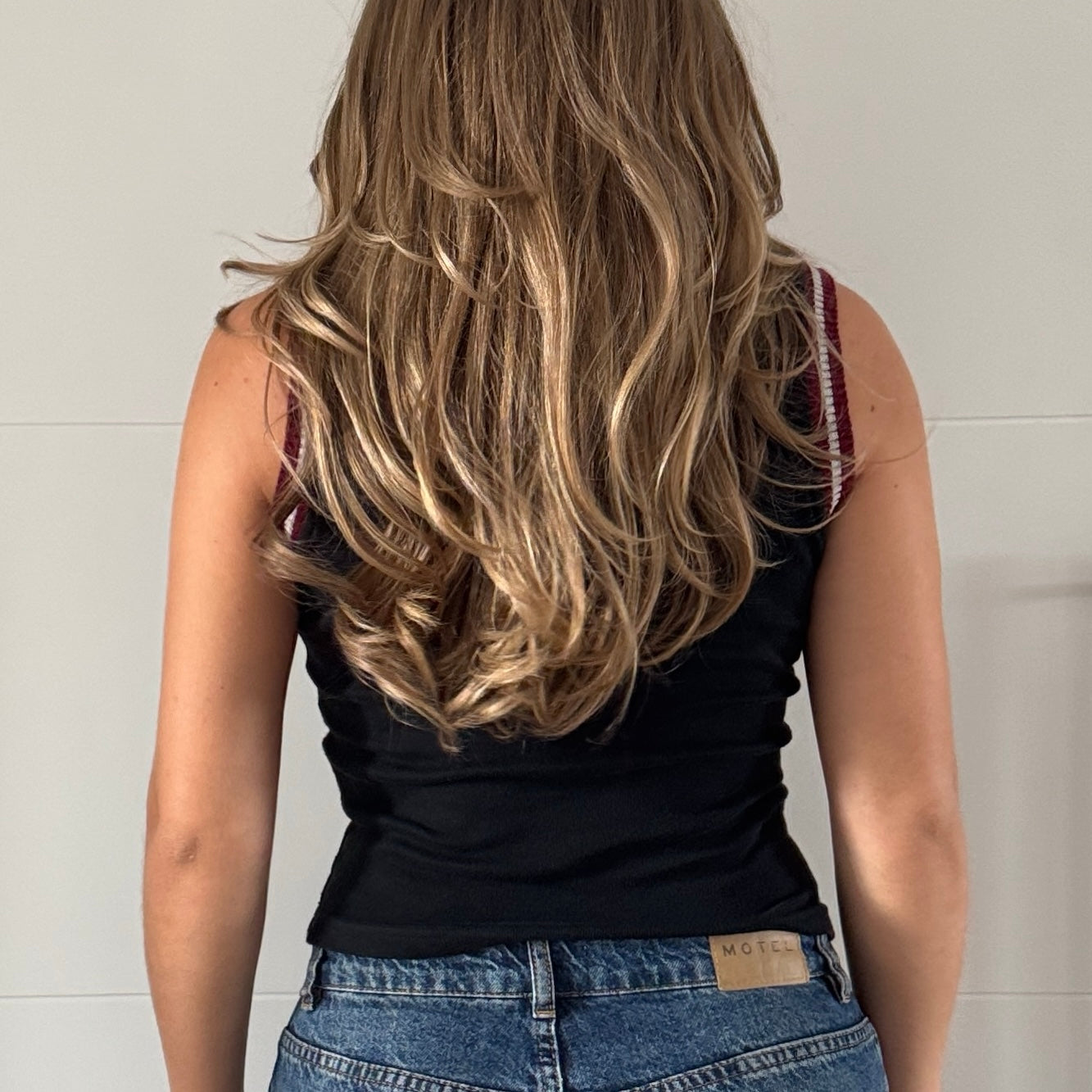 Black sports-style top - Size S