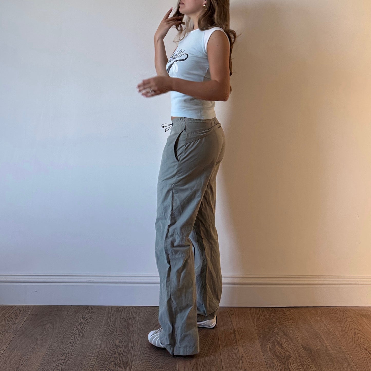 Grey cargos - W