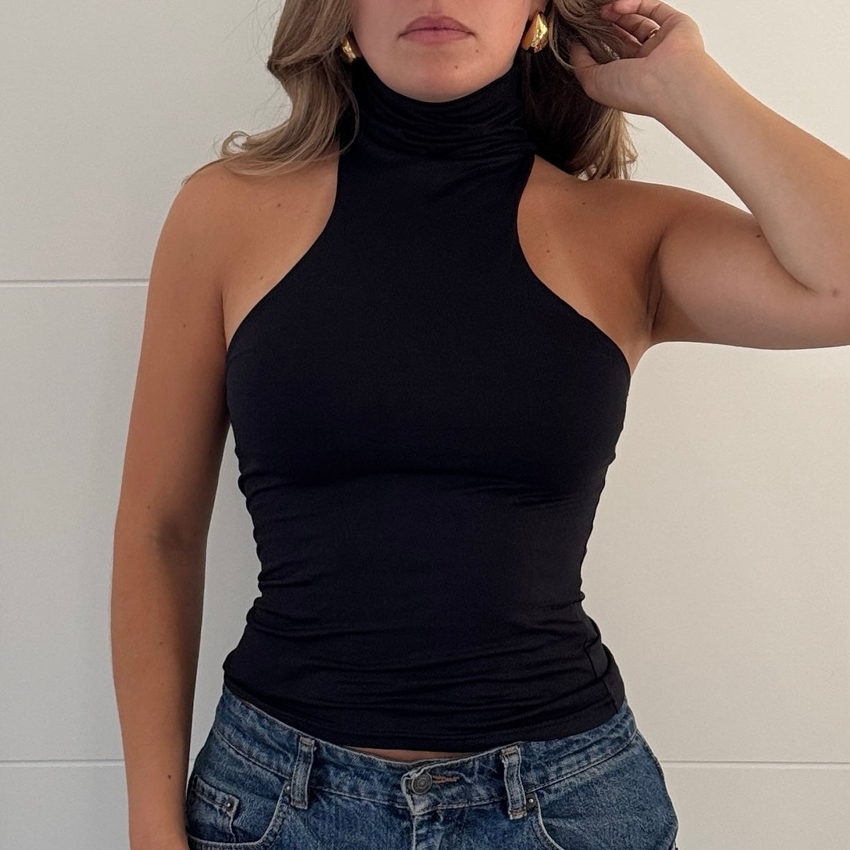 Black slinky halter top - Size S