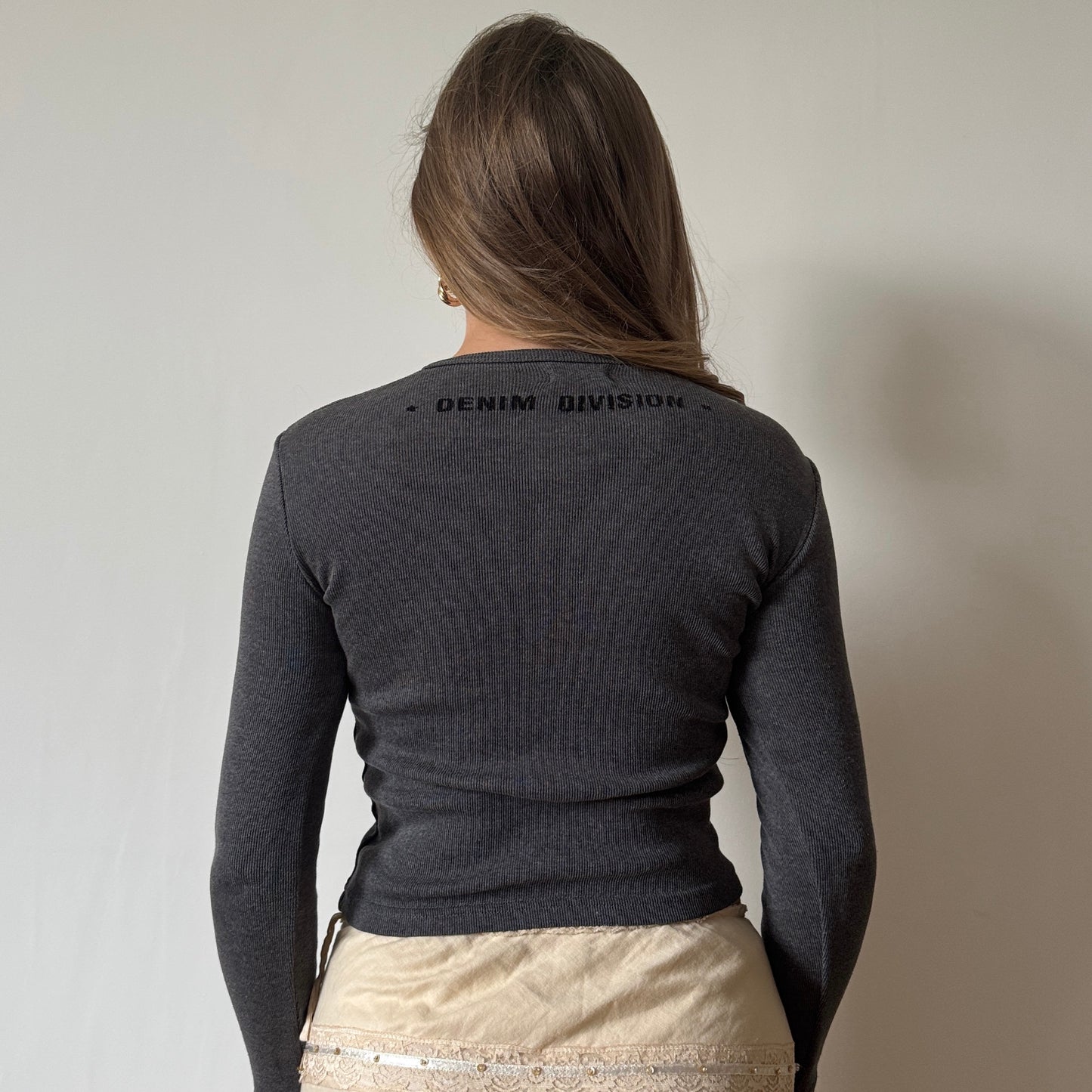 Grey long sleeved top - Size S