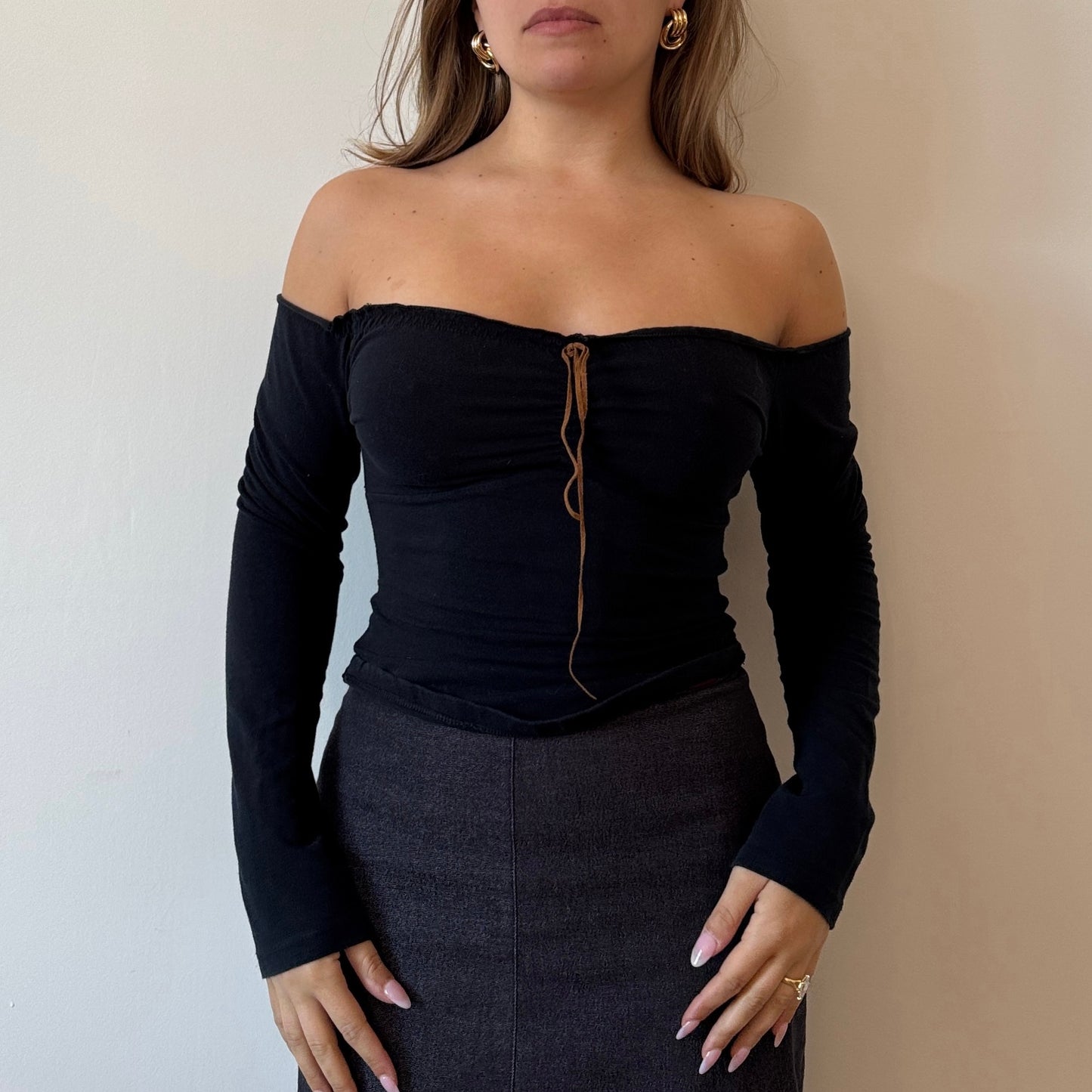 Black off the shoulder top - Size S/M
