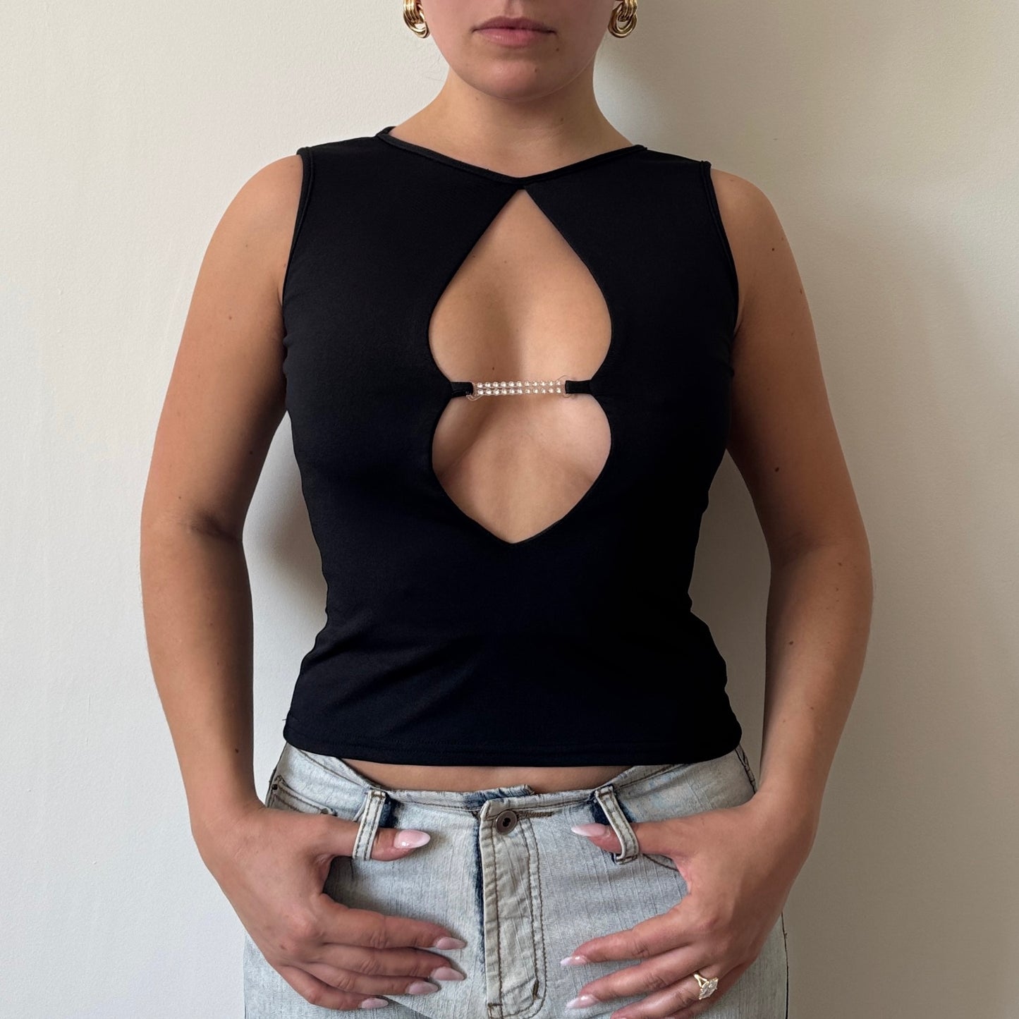 Black cutout vest top - Size S