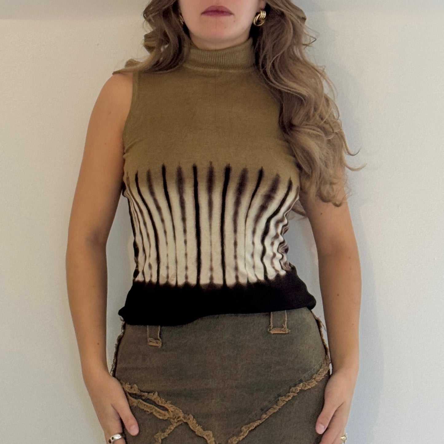 Knit roll neck top - Size S