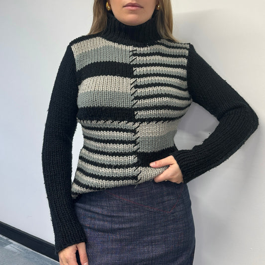 Black and grey striped knit jumper - Size S