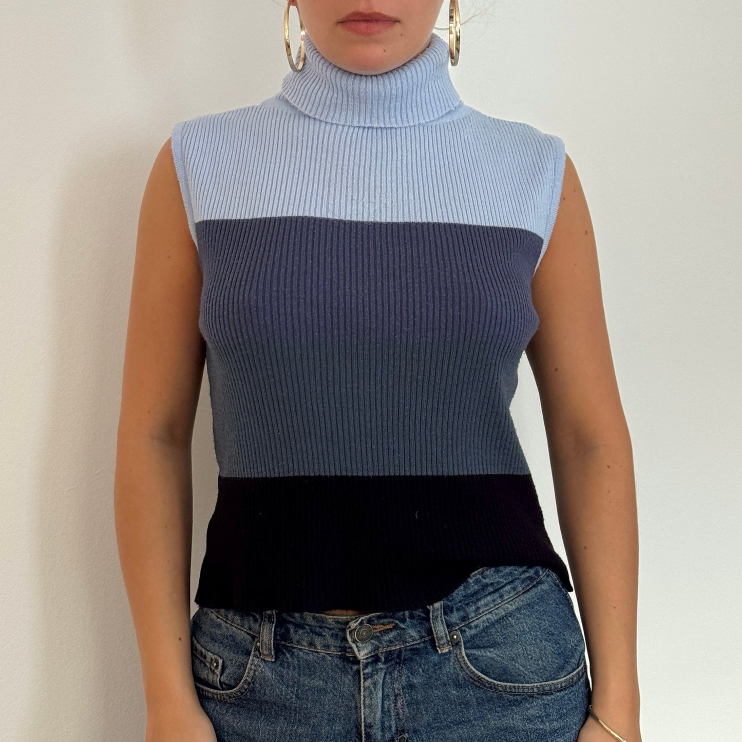Blue striped knit roll neck - Size M
