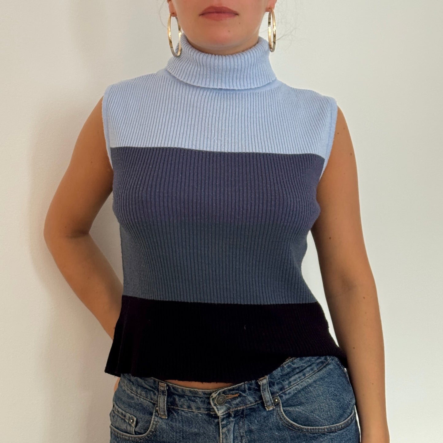 Blue striped knit roll neck - Size M