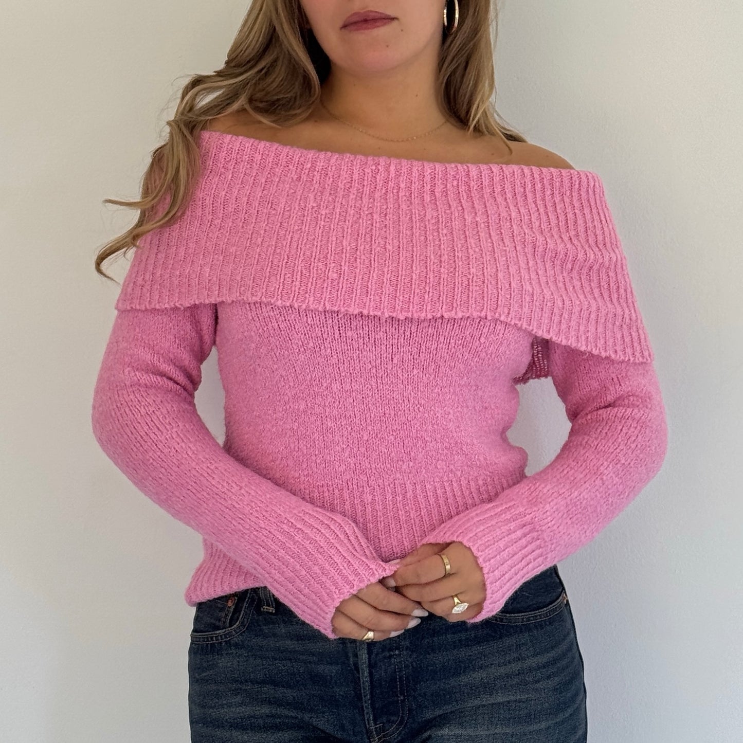 Pink knit off-the-shoulder jumper - Size S/M