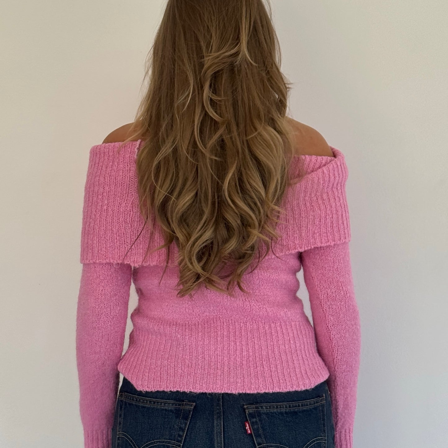 Pink knit off-the-shoulder jumper - Size S/M