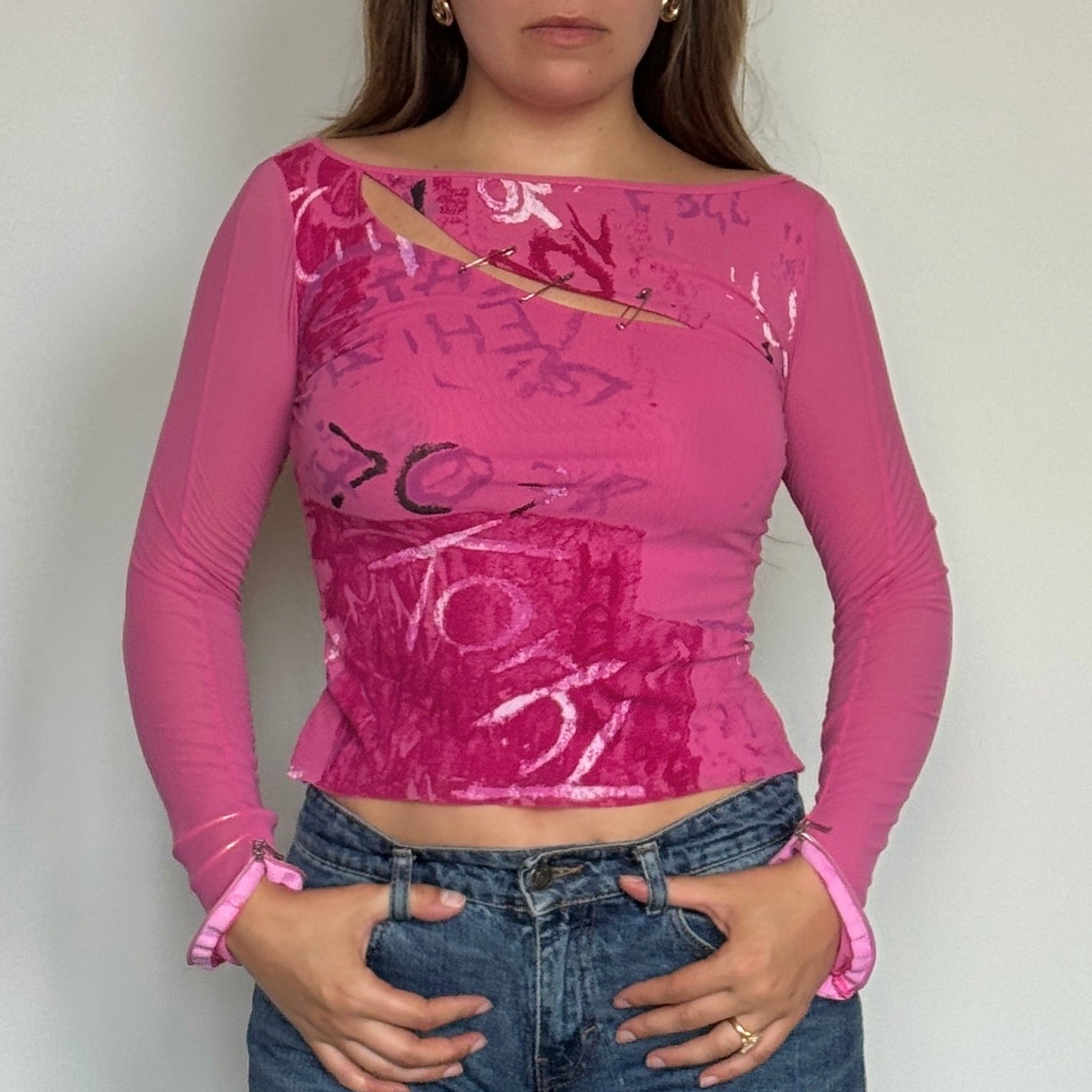 Pink graphic print mes top - Size XS