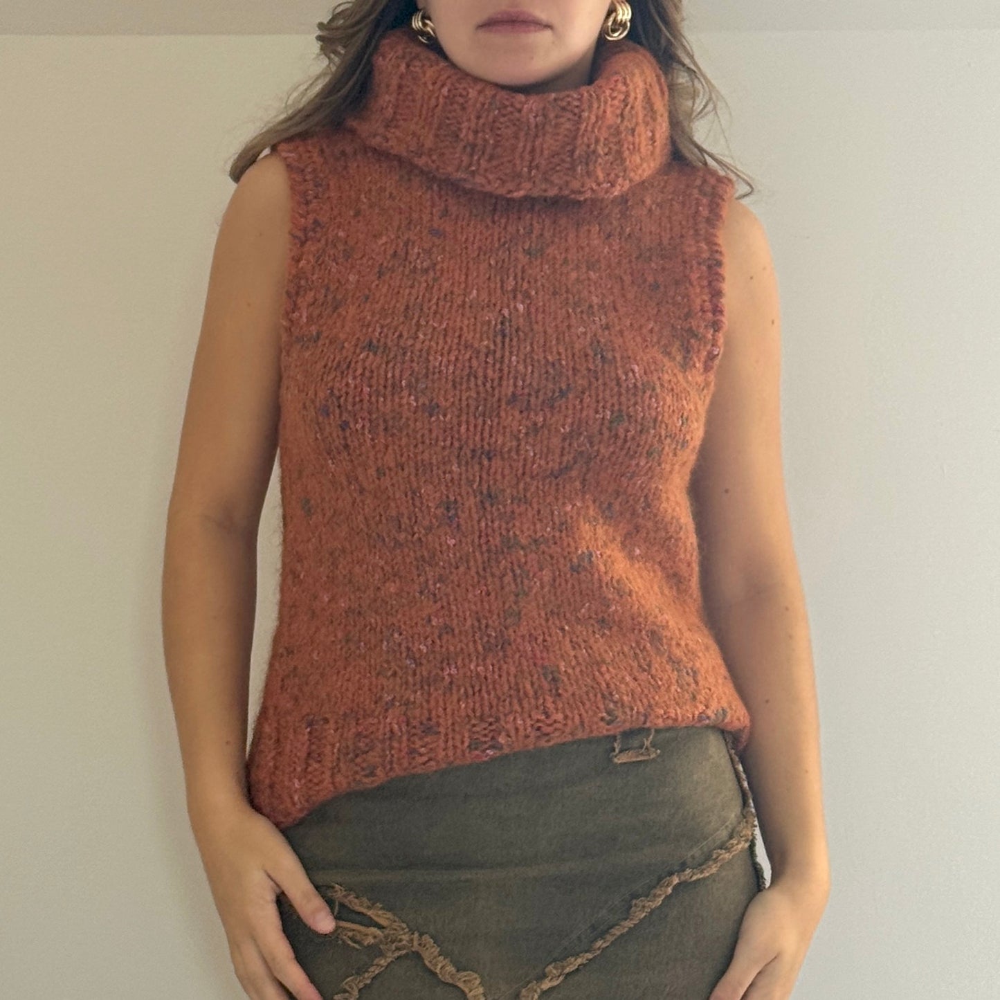 Orange knit top - Size M/L