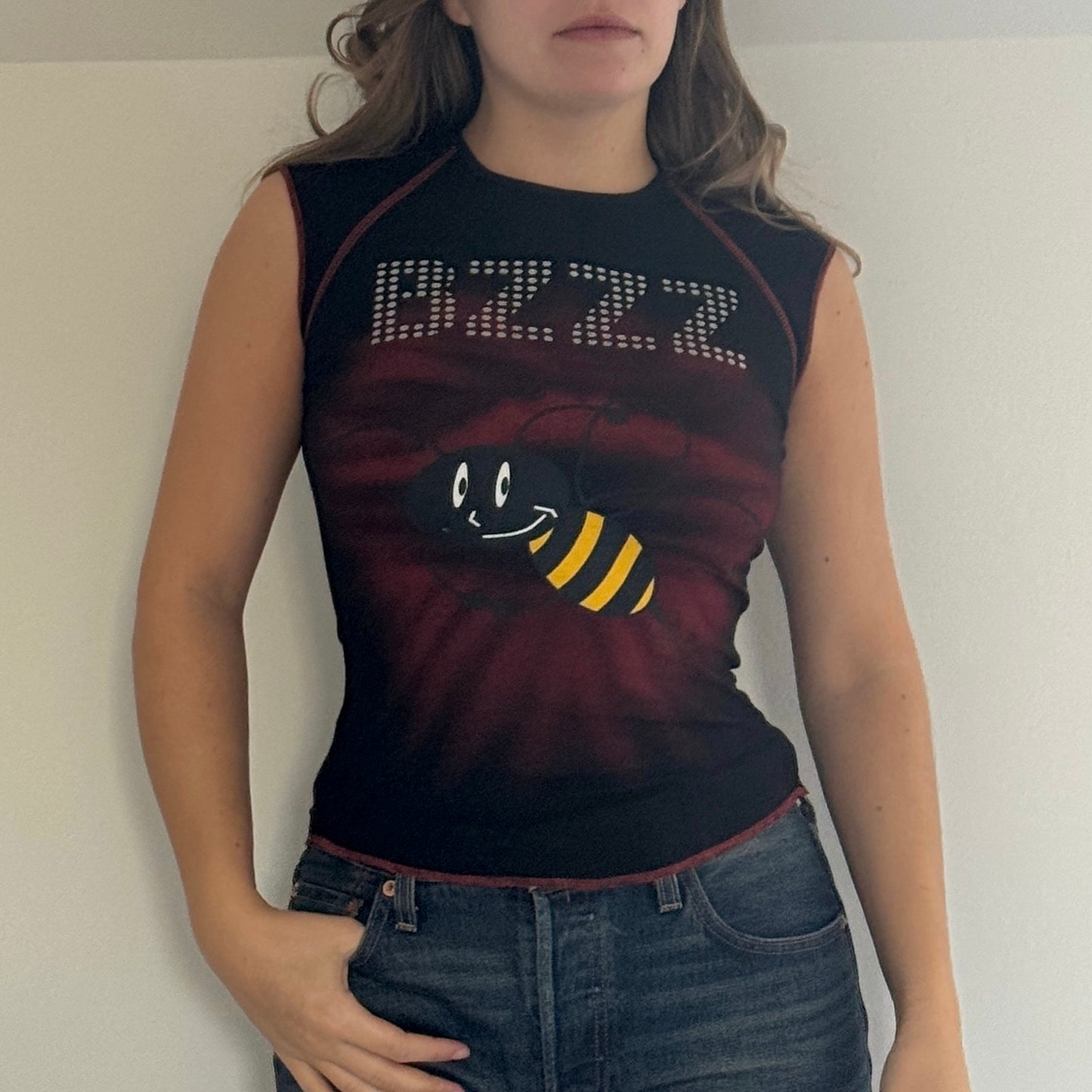 'Bzzz' t-shirt - Size S