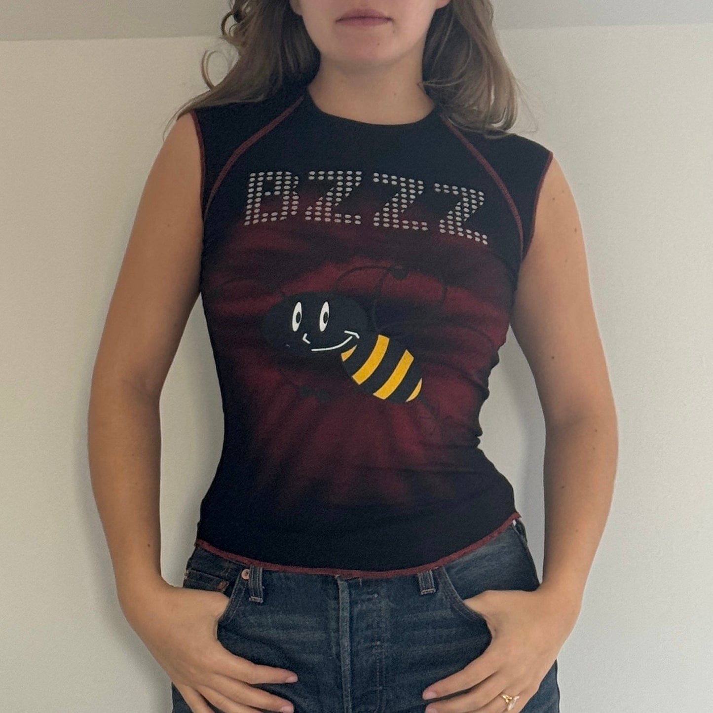 'Bzzz' t-shirt - Size S