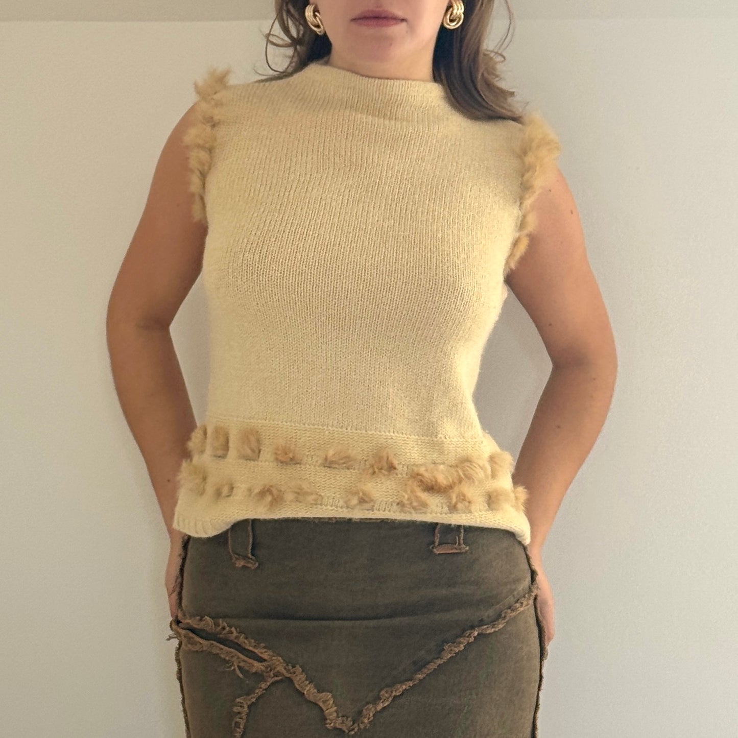 Yellow knit top - Size S/M
