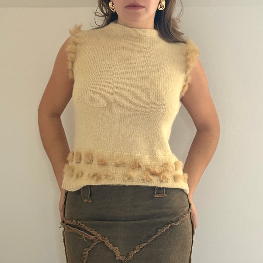 Yellow knit top - Size S/M