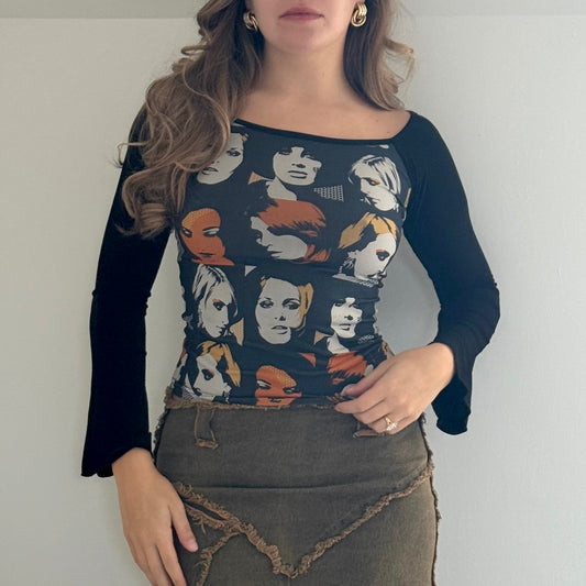 Black graphic print top - Size S