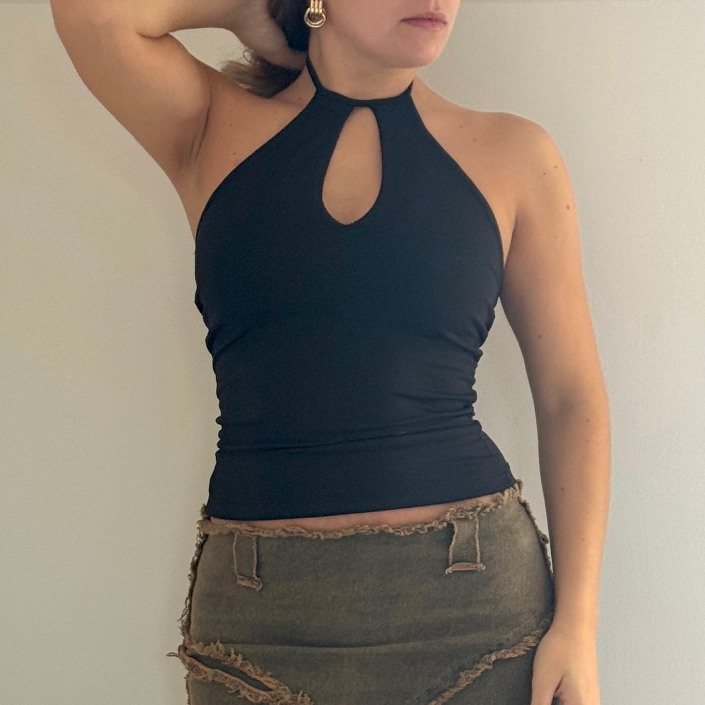 Black keyhole vest - Size S