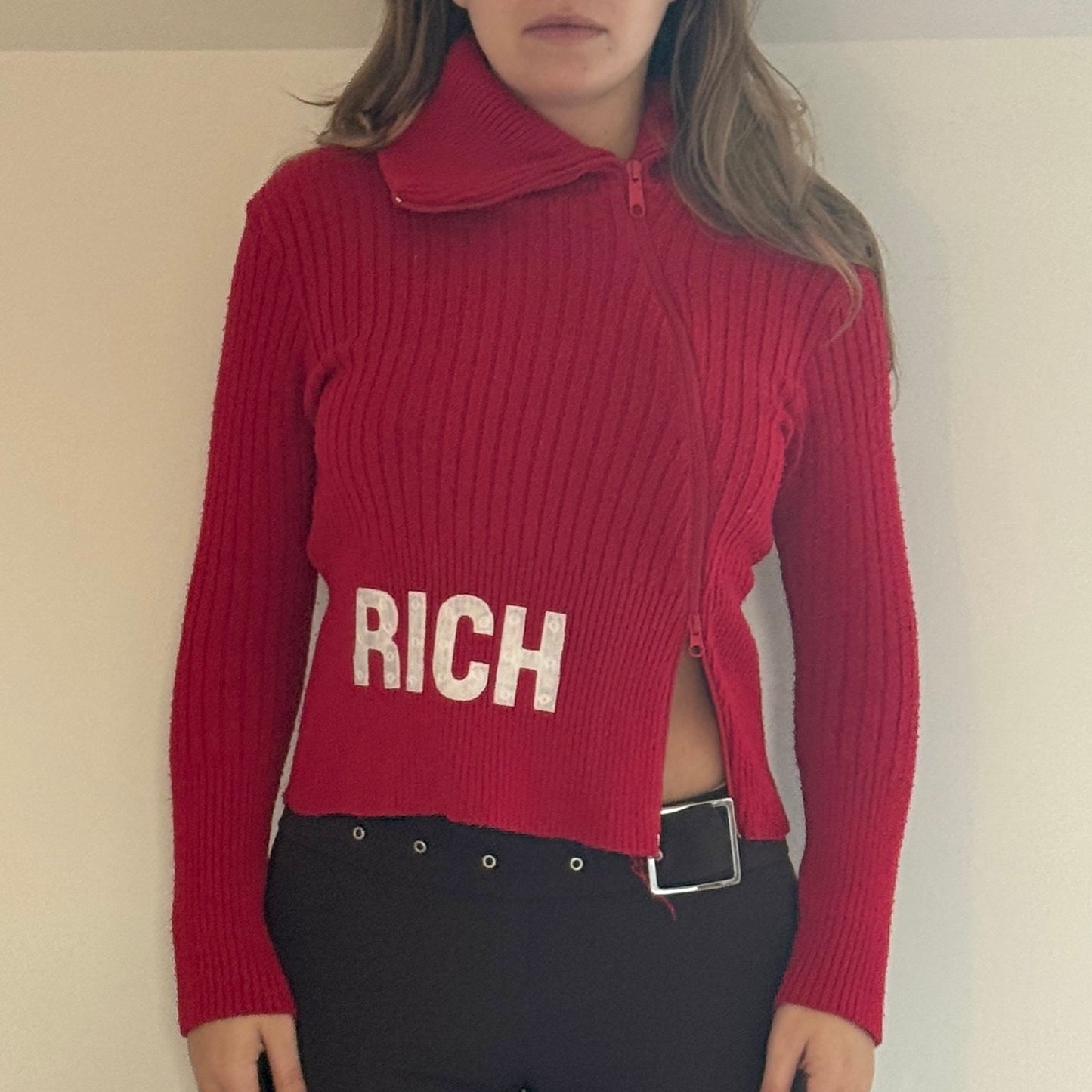 Red 'RICH' jumper - Size S