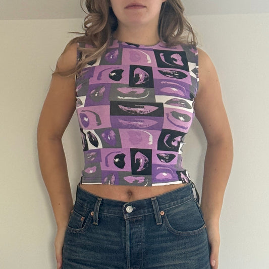Purple comic-style top - Size S
